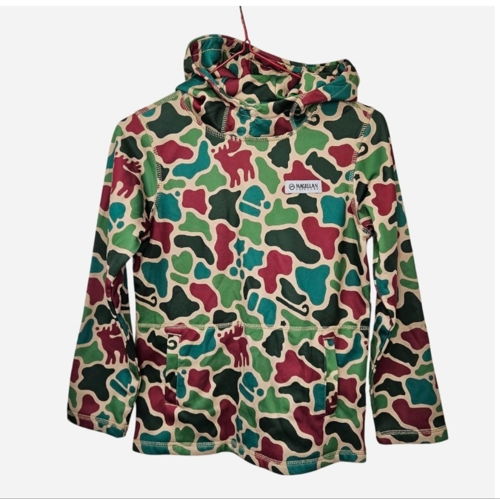 Magellan Classic Fit camo holiday hoodie LITTLE BOYS SIZE SMALL (8)